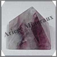 FLUORITE Violette - PYRAMIDE - 35x35x30 mm - 49 grammes - C018