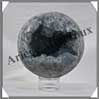 CELESTITE - Sphère - 95 mm - 1 420 grammes - R007 Madagascar