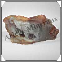 ELEPHANT - CALCEDONE - 150x75x50 mm - 615 grammes - A001