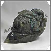 LAPIN - LABRADORITE - 90x55x30 mm - 200 grammes - A002