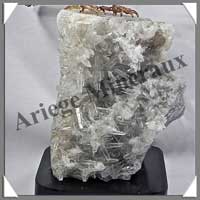 MARTIN PECHEUR - QUARTZ VERT - 190x180x130 mm - 2 580 grammes - A001