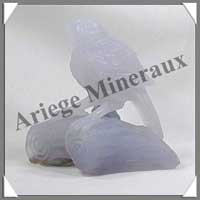 OISEAU sur BRANCHE - CALCEDOINE BLEUE - 80 mm - 180 grammes - C001