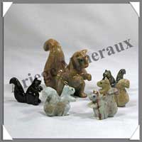 ECUREUIL - STEATITE - Famille (Mre + 5 Petits) - A