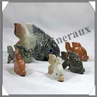 POISSON PLAT - STEATITE - Famille (Mre + 5 Petits) - A