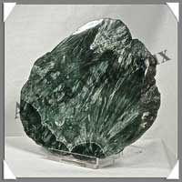 SERAPHINITE - PLAQUE Polie - 115x90x10 mmm - 150 grammes - C006