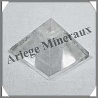 CRISTAL de ROCHE - PYRAMIDE - 33x33x29 mm - 30 grammes - C002