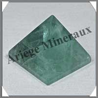 FLUORITE Verte - PYRAMIDE - 40x40x36 mm - 76 grammes - C008