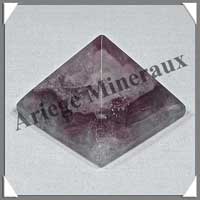 FLUORITE Arc en Ciel - PYRAMIDE - 38x38x30 mm - 60 grammes - C017