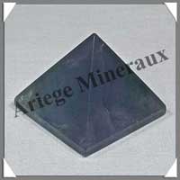 FLUORITE Bleu Vert - PYRAMIDE - 40x40x35 mm - 73 grammes - C021