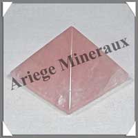 QUARTZ ROSE - PYRAMIDE - 48x48x38 mm - 90 grammes - C001
