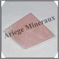 QUARTZ ROSE - PYRAMIDE - 46x46x35 mm - 80 grammes - C002