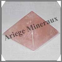 QUARTZ ROSE - PYRAMIDE - 60x60x43 mm - 168 grammes - C006