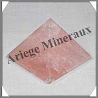 QUARTZ ROSE - PYRAMIDE - 52x52x40 mm - 115 grammes - C012