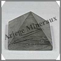 QUARTZ TOURMALINE - PYRAMIDE - 45x45x34 mm - 80 grammes - C001