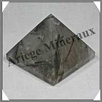 QUARTZ TOURMALINE - PYRAMIDE - 53x53x44 mm - 143 grammes - C004