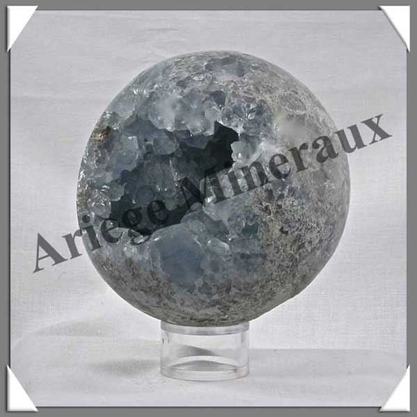 CELESTITE - Sphre - 95 mm - 1 420 grammes - R007