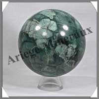 EMERAUDE - Sphre - 84 mm - 815 grammes - M002